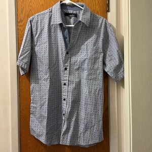 Men’s cotton button down shirt